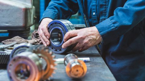 A Rho la prima azienda che chiude per i dazi di Trump. Produzione spostata negli Usa