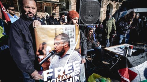 Espulso per avere giustificato il 7 ottobre l'Imam di Torino Mohamed Shahin