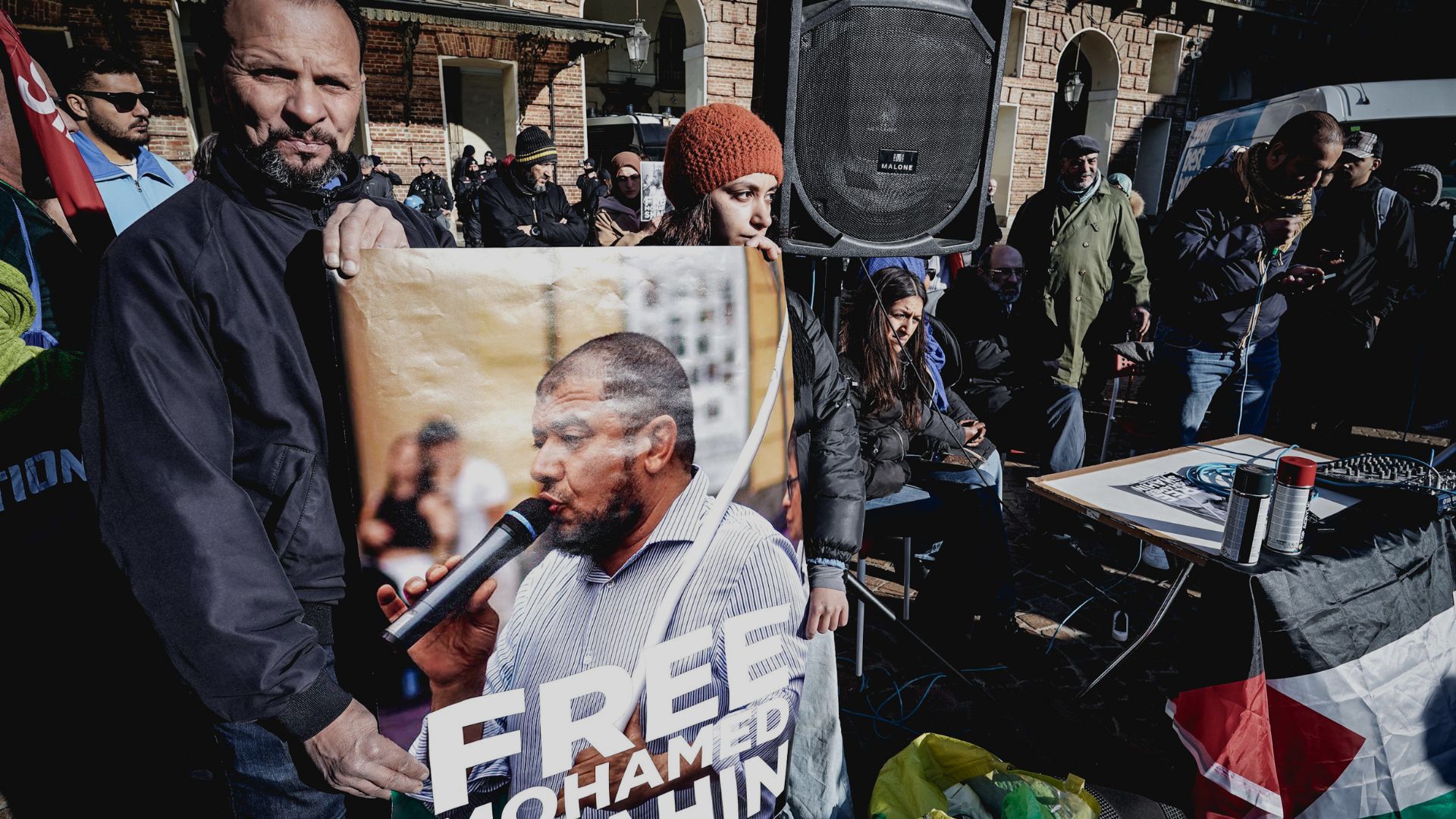 Espulso per avere giustificato il 7 ottobre l'Imam di Torino Mohamed Shahin