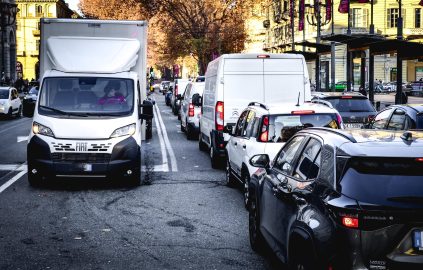 Auto green, retromarcia di Bruxelles: benzina e diesel anche dopo il 2035
