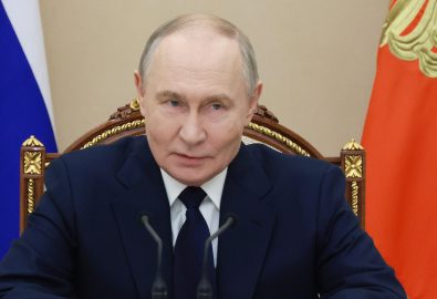 La fake russa dell'attacco a Putin serve a riportare Trump più vicino al Cremlino