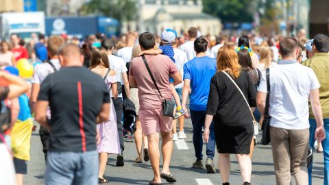 Un'Italia sempre più impoverita e diseguale: la fotografia impietosa di Istat e Censis