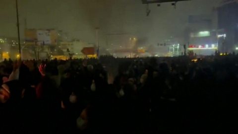 Iran. Lo scossone finale alla Repubblica Islamica è rinviato?